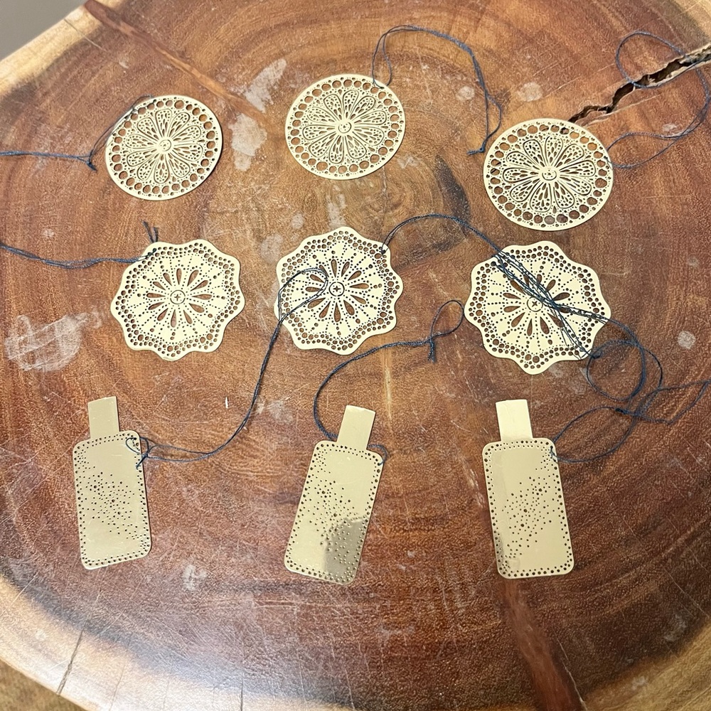Atelier Cologne Christmas Ornaments - 6 pcs